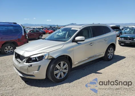 2017 Volvo Xc60 T5 Inscription z USA, uszkodzony, nr VIN YV440MDU6H2102163